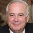 Roberto M.